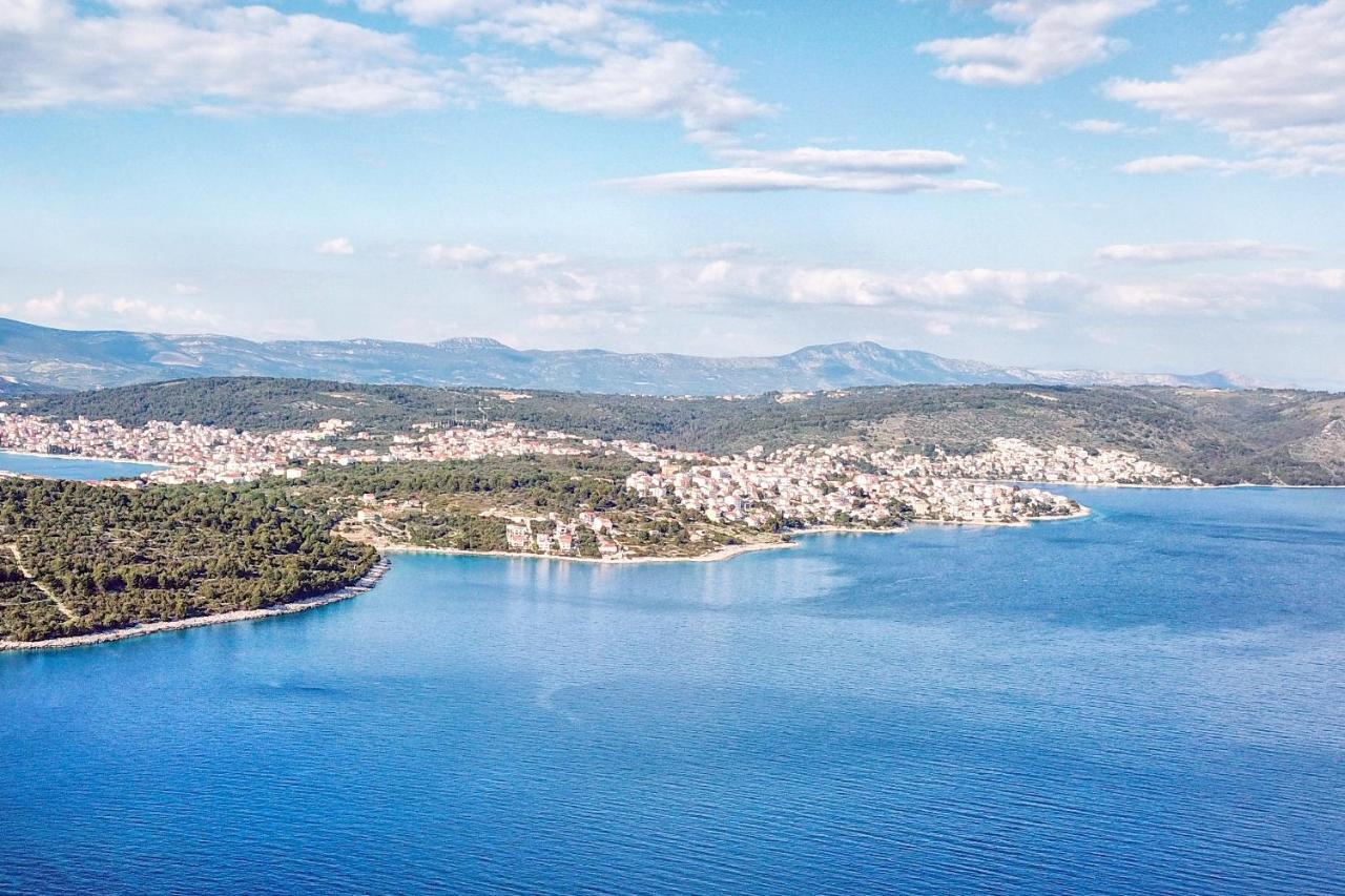 Apartments By The Sea Rastici, Ciovo - 11723 โตรกีร์ ภายนอก รูปภาพ