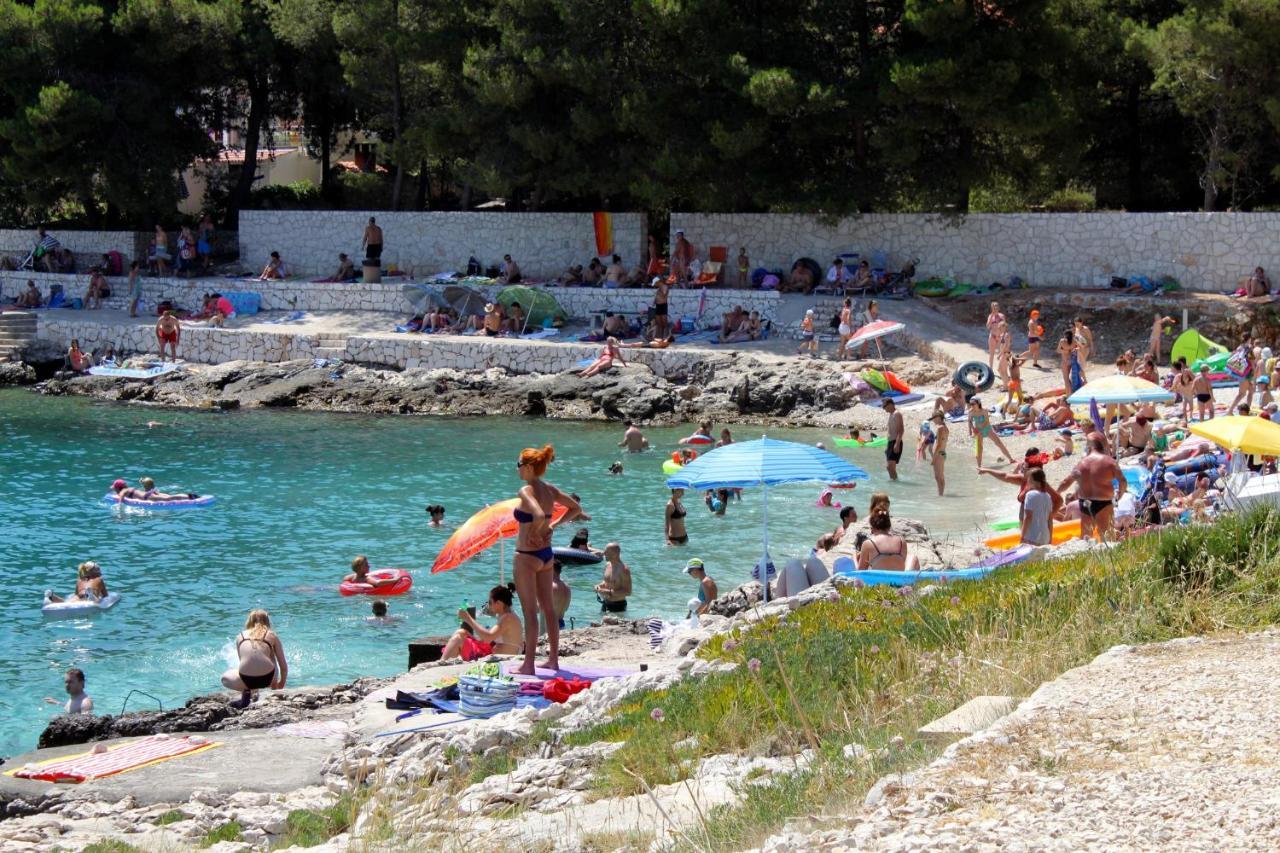 Apartments By The Sea Rastici, Ciovo - 11723 โตรกีร์ ภายนอก รูปภาพ