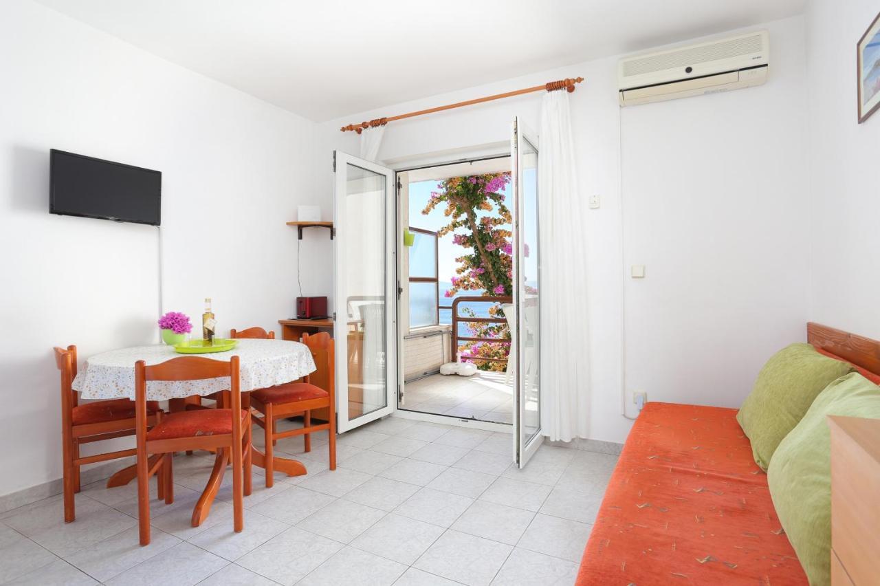 Apartments By The Sea Rastici, Ciovo - 11723 โตรกีร์ ภายนอก รูปภาพ