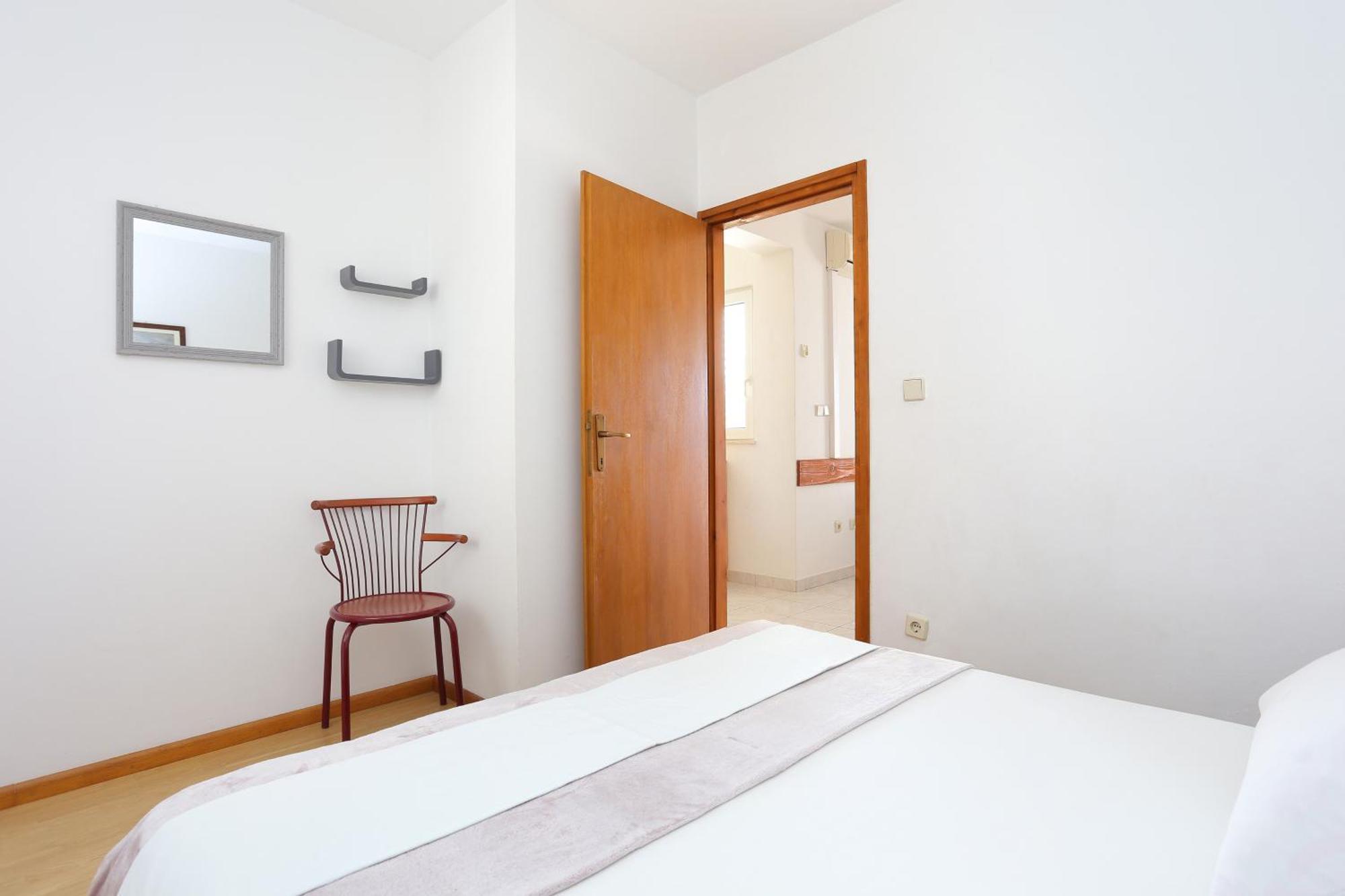 Apartments By The Sea Rastici, Ciovo - 11723 โตรกีร์ ห้อง รูปภาพ